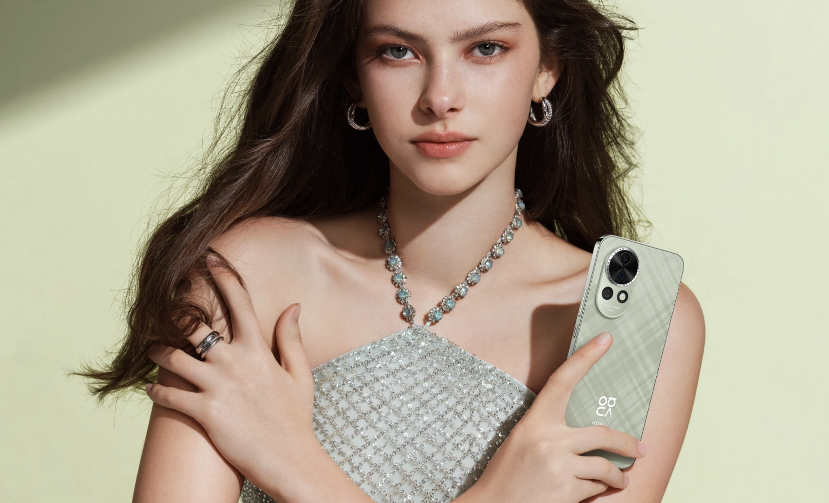 Huawei nova 13