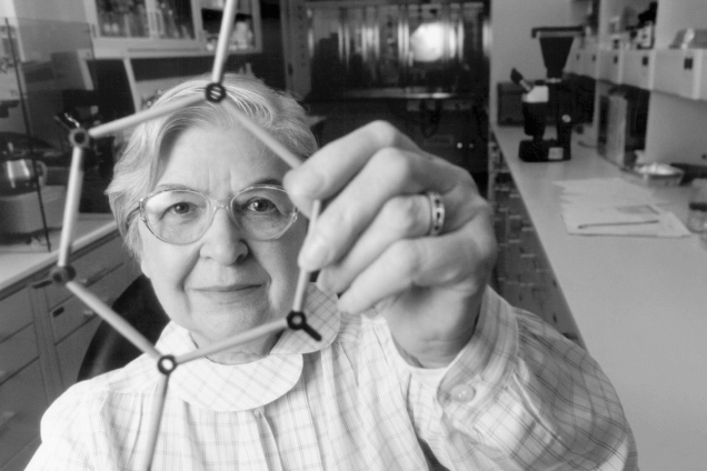 Женская рука в неженских вопросах