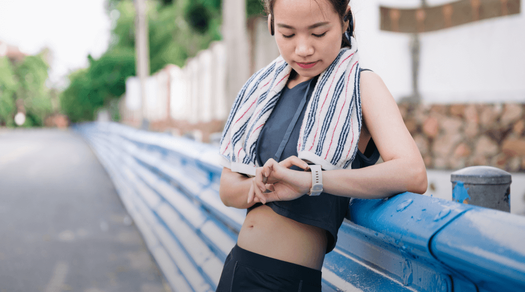 Как выбрать защищенные умные часы