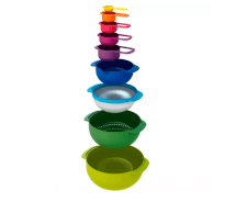 Набор кухонной посуды из&nbsp;9&nbsp;предметов