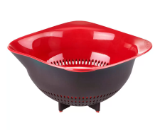 Пластиковый дуршлаг с&nbsp;ножками