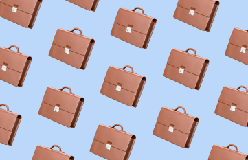 Уступите место!