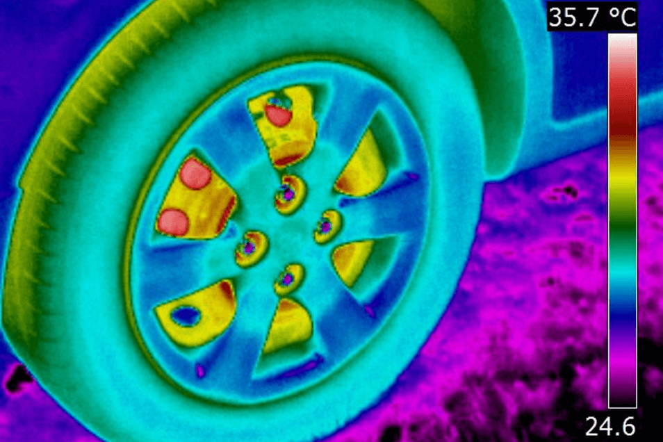 В автомобиле или в гараже: диагностика перед ремонтом