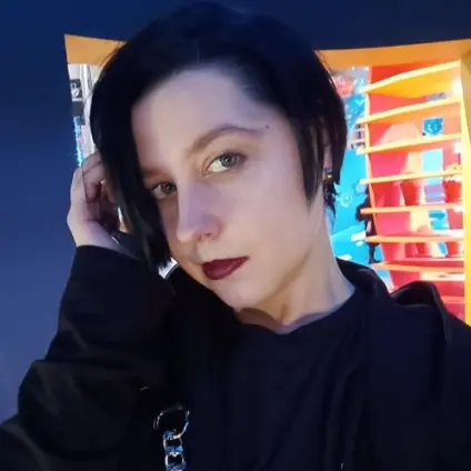 Ксения Романова,