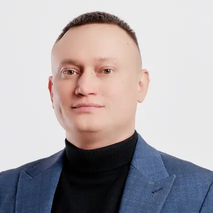 Денис Кузяев,